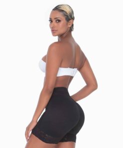 Alternative view of Coco butt lifter