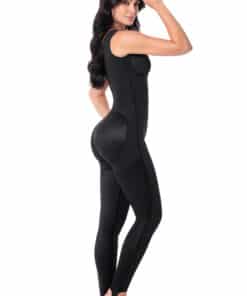 Alternative view of Combinaison avec pieds Kim